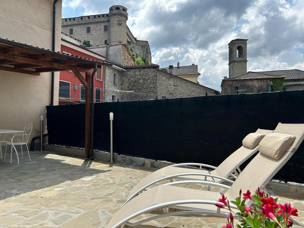 Le Sei Dame Hotel Bardi Exterior foto